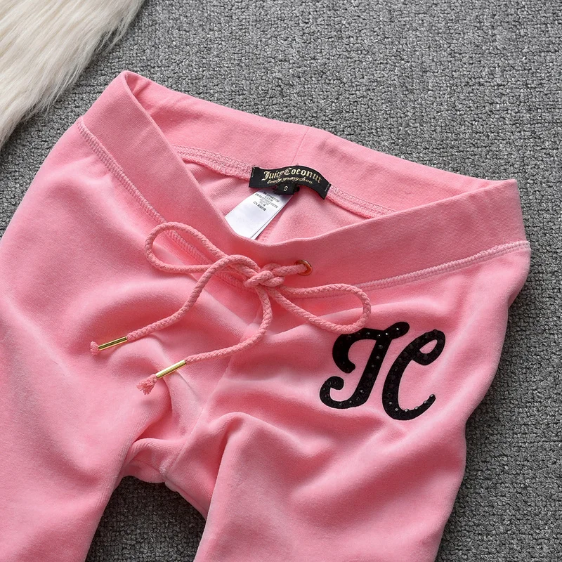 Women's Brand Velvet Fabric Tracksuits Velour Suit Female Track Suit Hoodies Tops and Pants Size S - XL Sweatshirt Set Hoodies
Women's Brand Velvet Fabric Tracksuits Velour Suit Female Track Suit Hoodies Tops and Pants Size S - XL Sweatshirt Set Hoodies