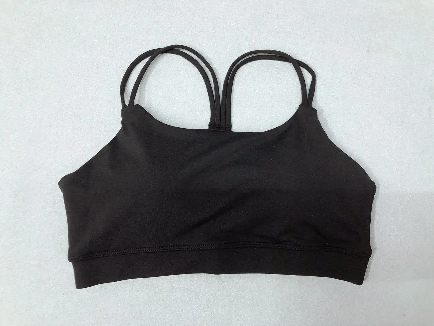 Seamless Workout Vest Women Push Up Solid Cross Back Quick Dry Training Sports Underwear Femme Padded Bra Crop Tops Sportswear
Seamless Workout Vest Women Push Up Solid Cross Back Quick Dry Training Sports Underwear Femme Padded Bra Crop Tops Sportswear