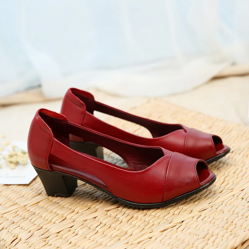 Summer Genuine Leather Comfortable Ladies Mid Heel Sandals Women Shoes Hollow Peep Toe Square Heel Sandals Woman Black
Summer Genuine Leather Comfortable Ladies Mid Heel Sandals Women Shoes Hollow Peep Toe Square Heel Sandals Woman Black