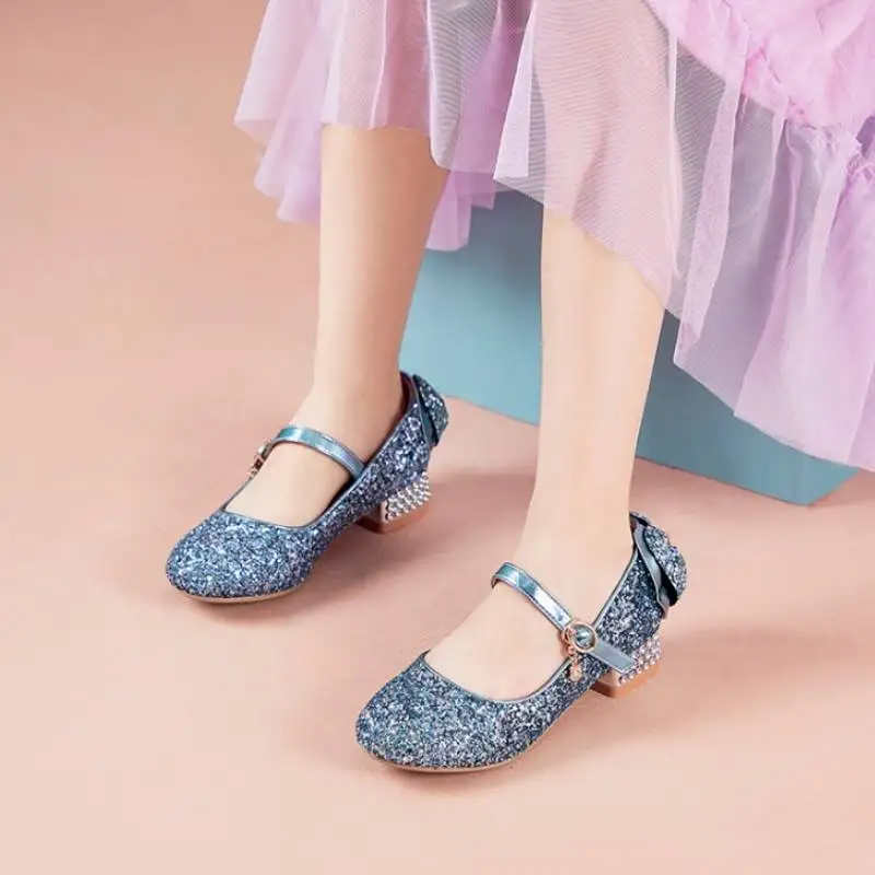 Tuyoki Fashion Children Flat Shoes Modern Back Bowknot Round Toe Shoes For Ladies Stylish Buckle Crystal Footwear Size 26-39
Tuyoki Fashion Children Flat Shoes Modern Back Bowknot Round Toe Shoes For Ladies Stylish Buckle Crystal Footwear Size 26-39