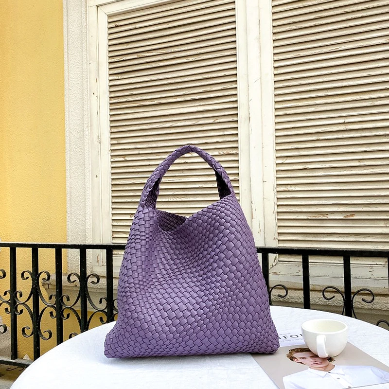 Large Capacity Woven Tote Bag Women 2021 New Korean Top Quality Luxury Brand Soft Purse and Handbag Ladies Casual Shoulder Bag
Large Capacity Woven Tote Bag Women 2021 New Korean Top Quality Luxury Brand Soft Purse and Handbag Ladies Casual Shoulder Bag