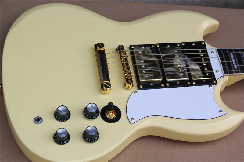 Высокое качество электрогитара g400 светильник крем клавиатура из древесины красных пород, золотых деталей, по индивидуальному заказу, беспл...
Высокое качество электрогитара g400 светильник крем клавиатура из древесины красных пород, золотых деталей, по индивидуальному заказу, беспл...