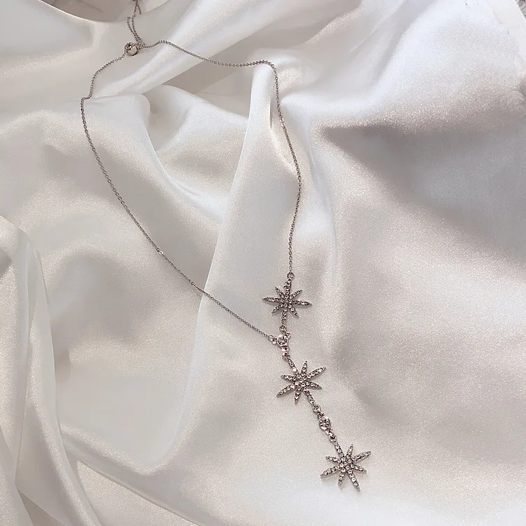 European And American Fashion Diamond Studded Star Clavicle Chain Neck Full Necklace Trendy Girl
European And American Fashion Diamond Studded Star Clavicle Chain Neck Full Necklace Trendy Girl