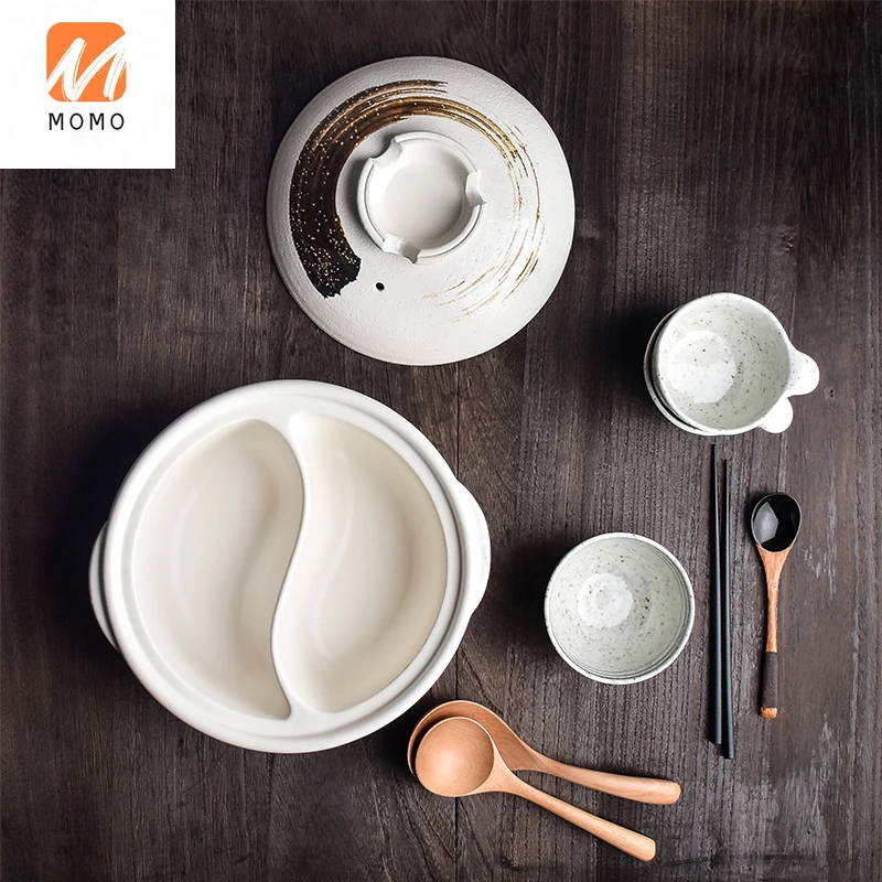 Two-Flavor Pot Two-Flavor Hot Pot Open Fire Special Soup Pot with Lid Household Thick Heat-Resistant Hot Pot Instant Pot 
Two-Flavor Pot Two-Flavor Hot Pot Open Fire Special Soup Pot with Lid Household Thick Heat-Resistant Hot Pot Instant Pot