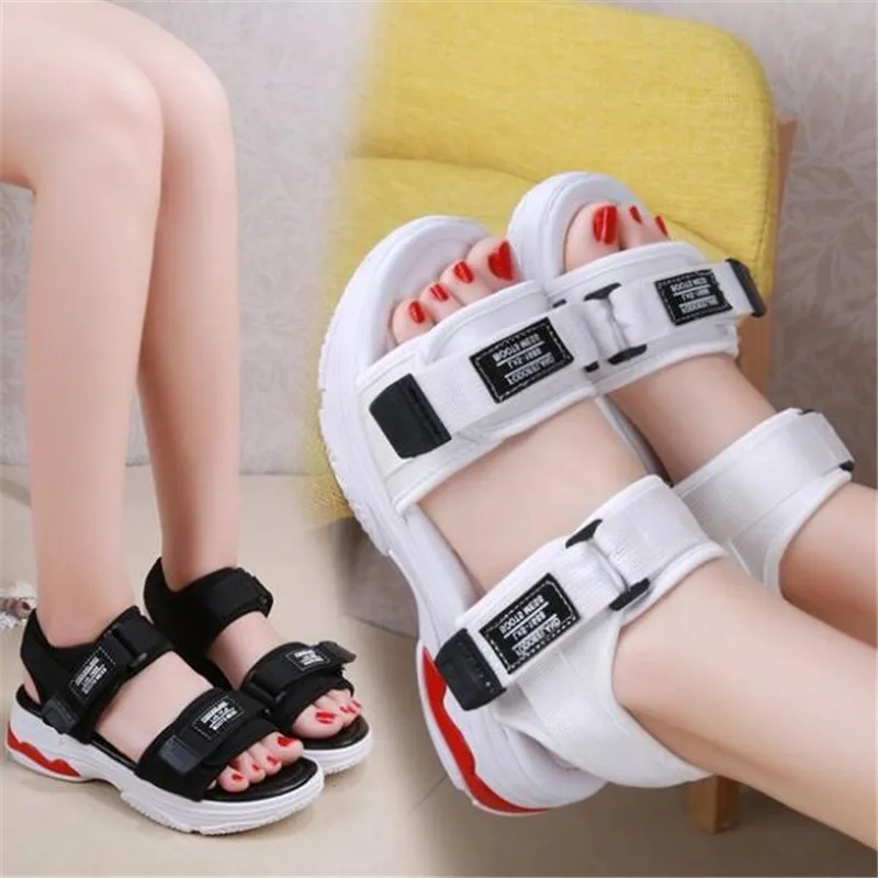 Thick bottom sneakers women's sandals waterproof non-slip wome's shoes ultra light sandals platform sandals sandalias mujer 
Thick bottom sneakers women's sandals waterproof non-slip wome's shoes ultra light sandals platform sandals sandalias mujer