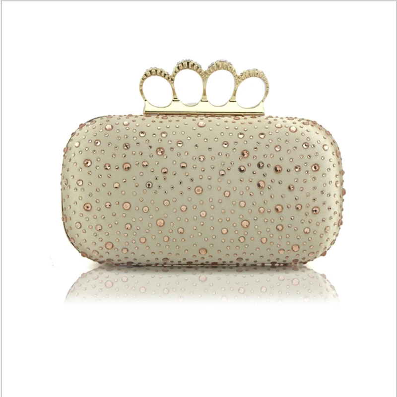 Girl rhinestone clutch purse ladies clutch bag dinner one-shoulder messenger bag hard box bag women's silk evening bag
Girl rhinestone clutch purse ladies clutch bag dinner one-shoulder messenger bag hard box bag women's silk evening bag
