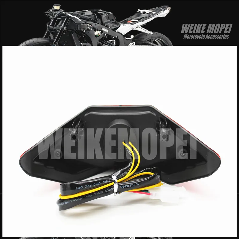 Red Rear tail light LED Rear Brake Turn Signal Tail Light Taillights Fit For Kawasaki Ninja300R EX300 13-17 Z250 Z3 Z3 13 14 15 
Red Rear tail light LED Rear Brake Turn Signal Tail Light Taillights Fit For Kawasaki Ninja300R EX300 13-17 Z250 Z3 Z3 13 14 15