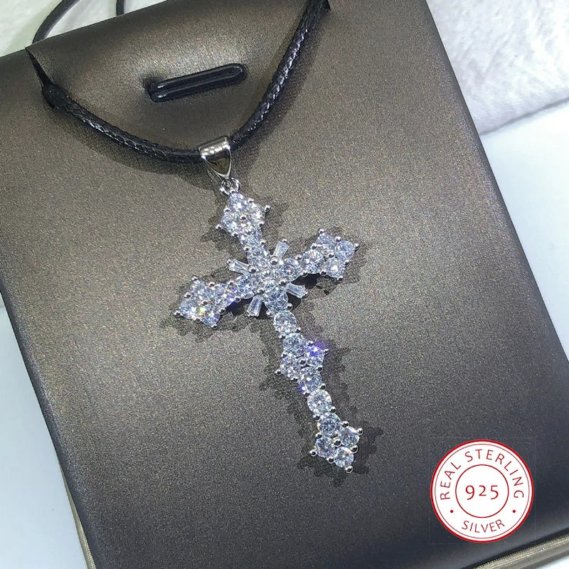 925 Silver Delicate Women's Hip Hop Cross Pendant Necklace Zircon Chain Bling Necklaces Fine Jewelry Fashion Gift
925 Silver Delicate Women's Hip Hop Cross Pendant Necklace Zircon Chain Bling Necklaces Fine Jewelry Fashion Gift