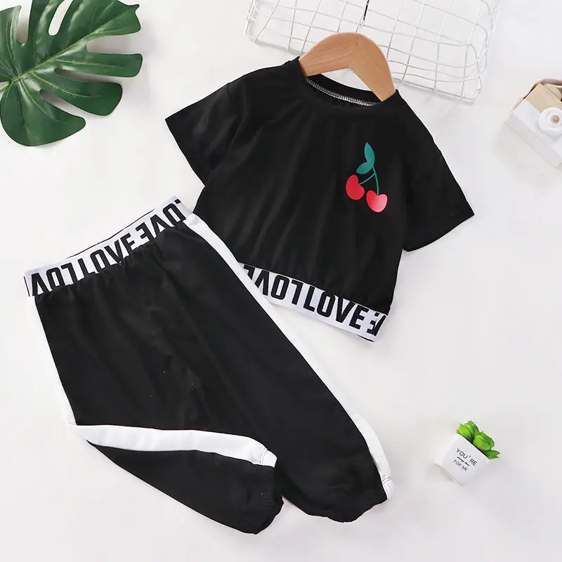 2021 Fashion Kids Girls Clothes Sets Summer Children Short-sleeved navel T-shirt + Sports trousers Casual Baby Girls Outfits1-8Y
2021 Fashion Kids Girls Clothes Sets Summer Children Short-sleeved navel T-shirt + Sports trousers Casual Baby Girls Outfits1-8Y