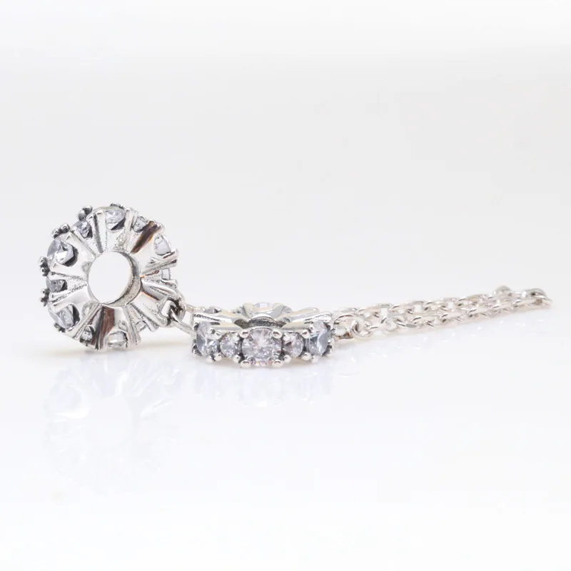 Amas Glorious 925 Sterling Silver White Zircon Fashion Safety Chain Charms Fit Bracelet DIY Bead for Jewelry Making
Amas Glorious 925 Sterling Silver White Zircon Fashion Safety Chain Charms Fit Bracelet DIY Bead for Jewelry Making