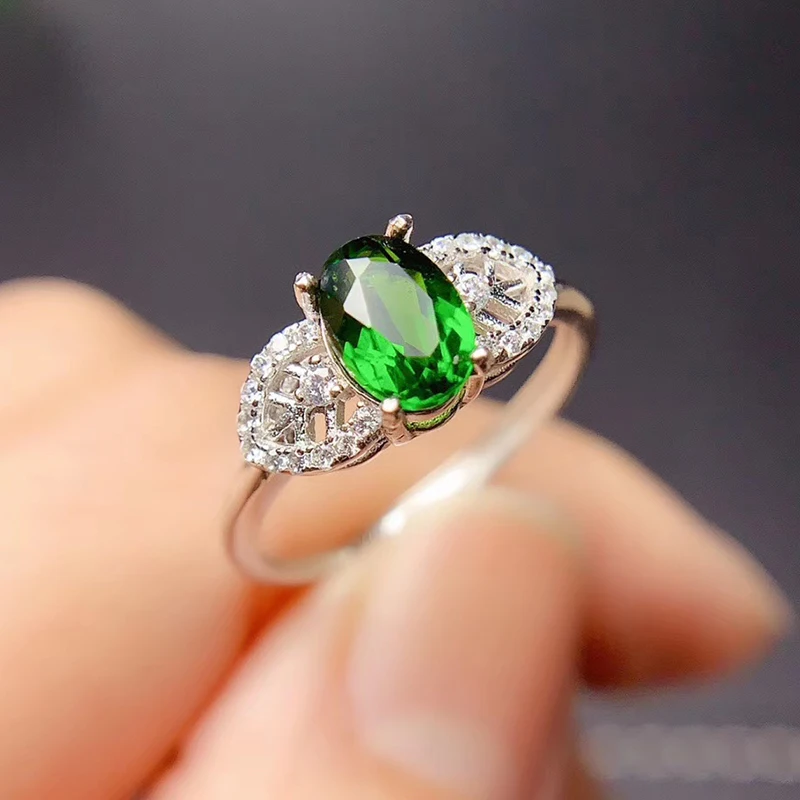 925 Silver Diopside Ring 5X7mm Emerald Cut Natural Diopside Silver Ring Gift for Wife Fashion Silver Gem Ring
925 Silver Diopside Ring 5X7mm Emerald Cut Natural Diopside Silver Ring Gift for Wife Fashion Silver Gem Ring