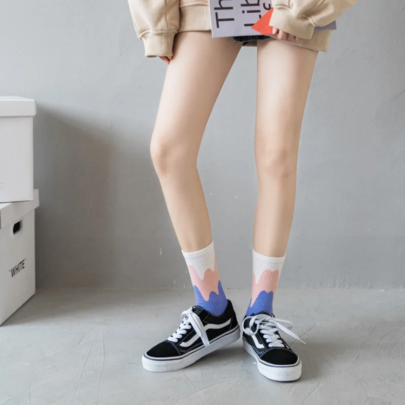 1 pair Autumn Breathable socks female ins tide tube socks Korean street wave stripe personality street women socks
1 pair Autumn Breathable socks female ins tide tube socks Korean street wave stripe personality street women socks