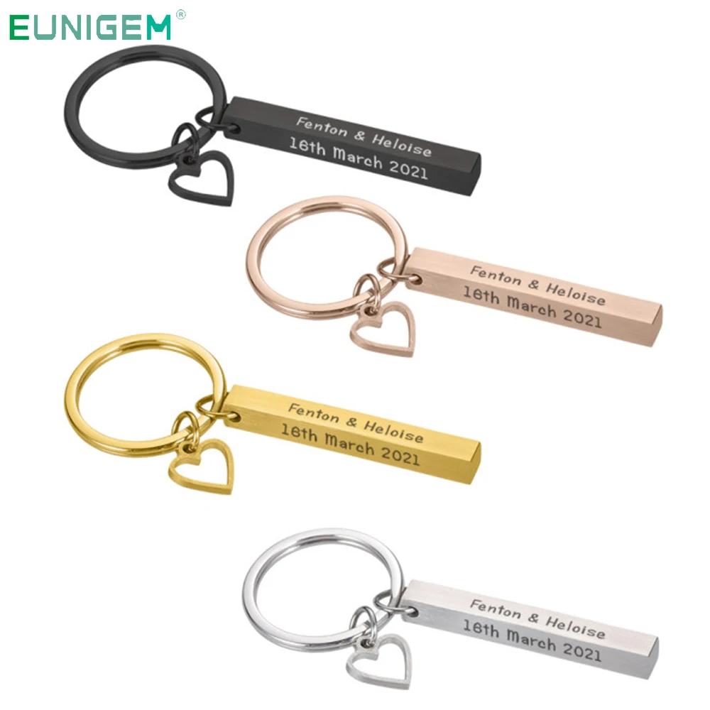 Персонализированный брелок для ключей с именем и датой
Персонализированный брелок для ключей с именем и датой