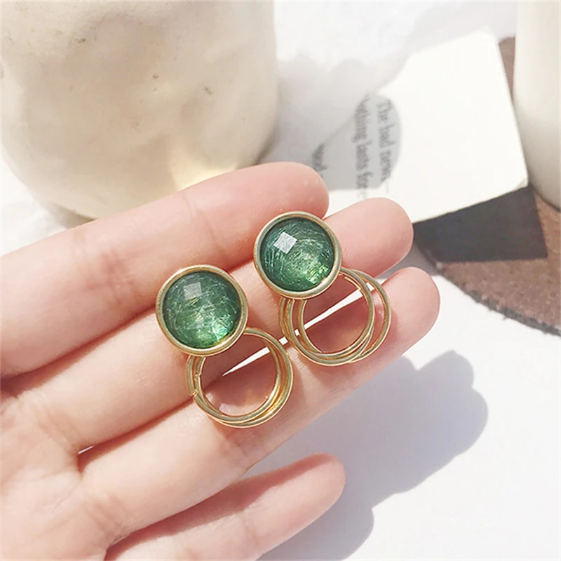 BanFu креативные зеленые Винтажные серьги-гвоздики для женщин, модные изысканные круглые серьги с кристаллами для помолвки 
BanFu креативные зеленые Винтажные серьги-гвоздики для женщин, модные изысканные круглые серьги с кристаллами для помолвки