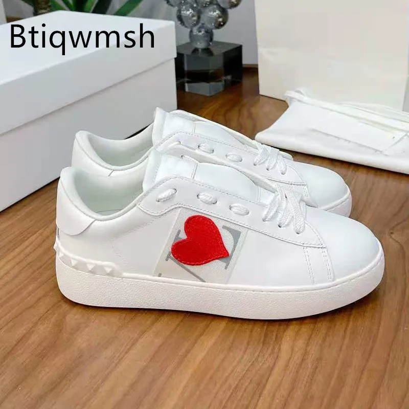 Luxury Studded White Sneakers Woman Round Toe Rivet Soft Real Leather Lace Up Flat Shoes Female Fashion Loafer Shoes
Luxury Studded White Sneakers Woman Round Toe Rivet Soft Real Leather Lace Up Flat Shoes Female Fashion Loafer Shoes