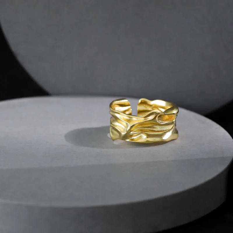 YPAY 100% Genuine 925 Sterling Silver Open Rings for Women Korea INS Irregular Folded Surface Bague Jewelry YMR1180
YPAY 100% Genuine 925 Sterling Silver Open Rings for Women Korea INS Irregular Folded Surface Bague Jewelry YMR1180