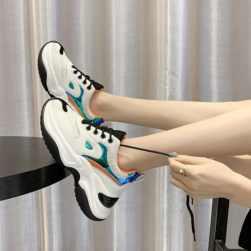 New Women Shoes Bling Mixed Color Casual Platform Shoes Women's Fashion Designer Lace Up Mesh Breathable Walking Sneakers U21-95
New Women Shoes Bling Mixed Color Casual Platform Shoes Women's Fashion Designer Lace Up Mesh Breathable Walking Sneakers U21-95