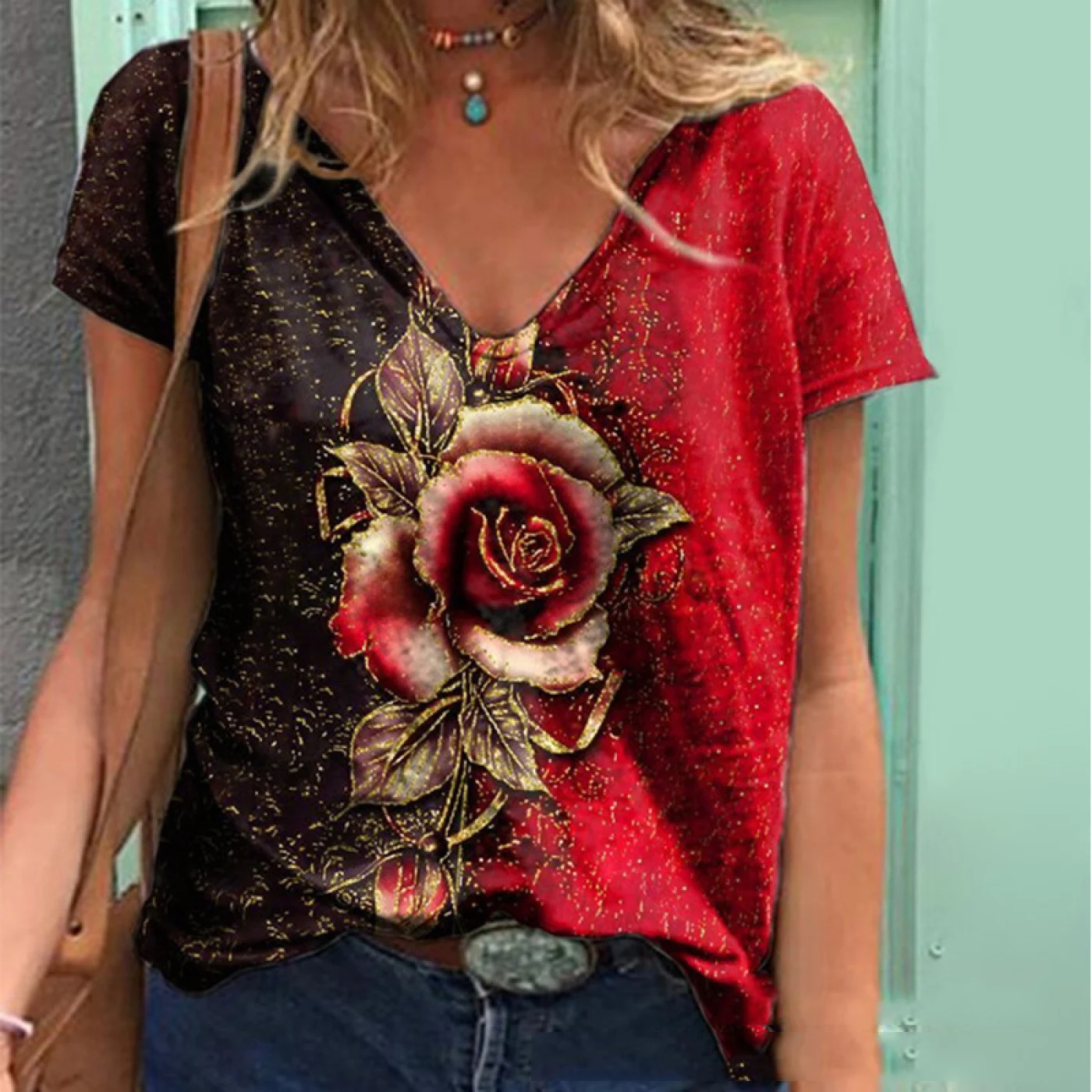 Summer Women V Neck Floral Rose Printed Short Sleeve Shirt Top Casual Loose Pullover Plus Size Tshirt Ladies Clothing Streewear
Summer Women V Neck Floral Rose Printed Short Sleeve Shirt Top Casual Loose Pullover Plus Size Tshirt Ladies Clothing Streewear