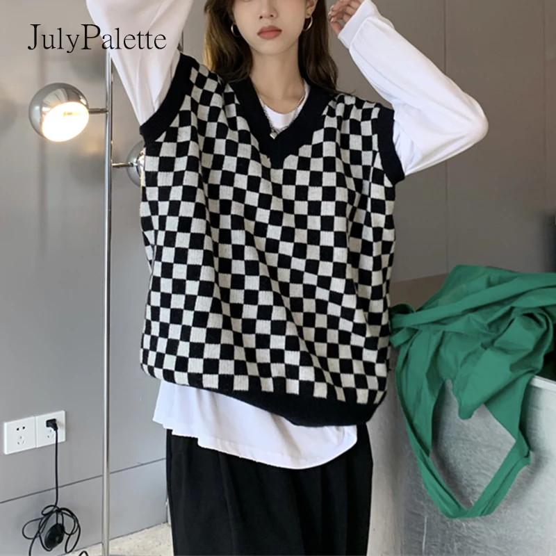 Julypalette Vintage Preppy Style Checkerboard Knitted Vest for Women Loose Sleeveless V-neck Knit Jumper Casual Waistcoat Tops
Julypalette Vintage Preppy Style Checkerboard Knitted Vest for Women Loose Sleeveless V-neck Knit Jumper Casual Waistcoat Tops