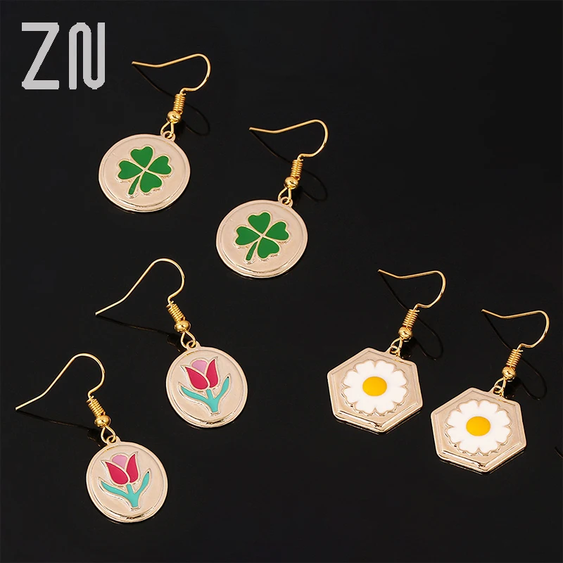 ZN Korean Style Trendy Earrings Summer Creative Design Enamel Flowers Ear Hook Vintage Fashion Jewelry Romantic Couple Gifts
ZN Korean Style Trendy Earrings Summer Creative Design Enamel Flowers Ear Hook Vintage Fashion Jewelry Romantic Couple Gifts