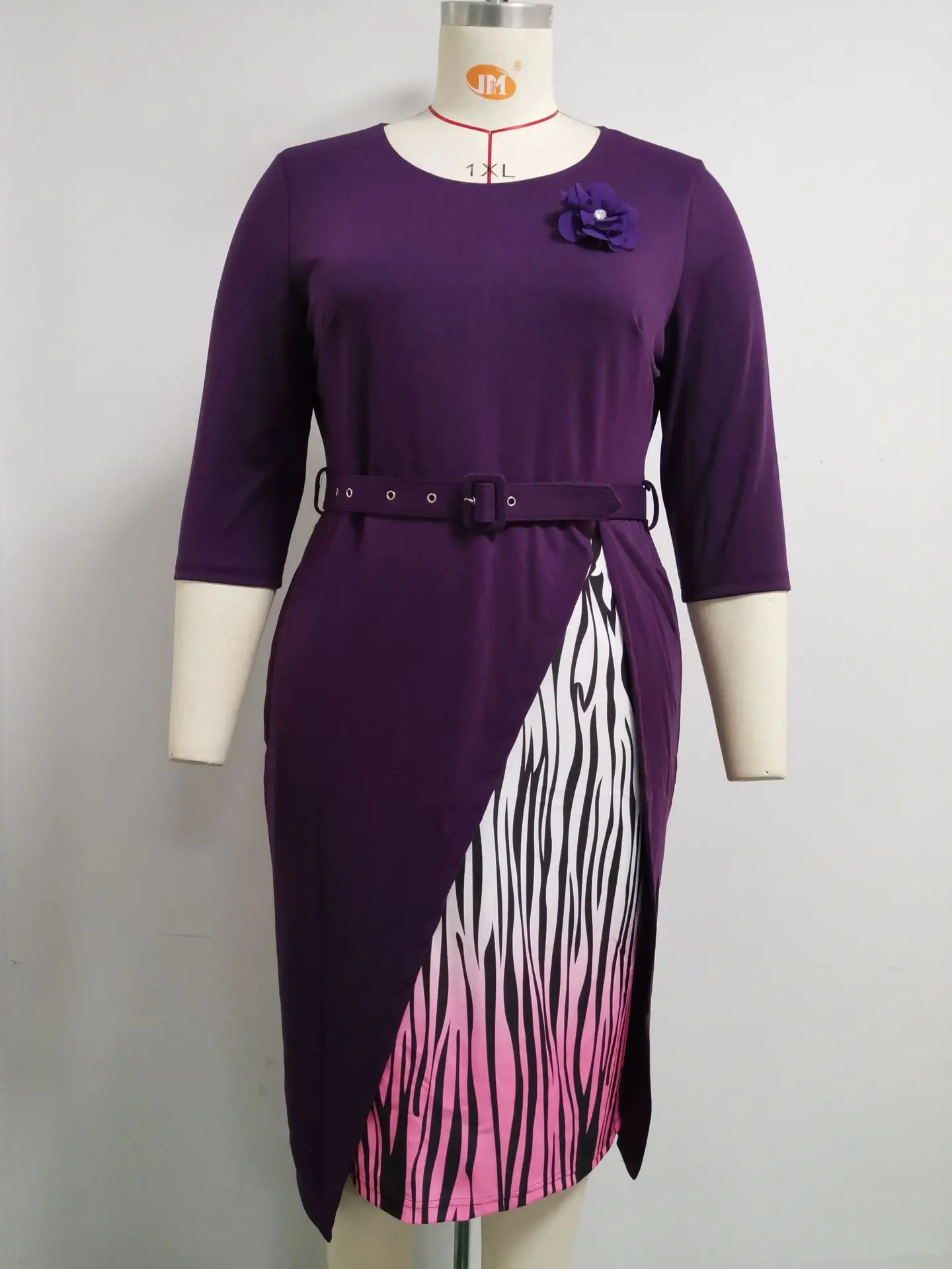 American &Turkey Ladies Printed Patchwork Pattern 6XL Plus Size Fashion Splicing Women Elegant Stripe O-neck African Dress 
American &Turkey Ladies Printed Patchwork Pattern 6XL Plus Size Fashion Splicing Women Elegant Stripe O-neck African Dress
