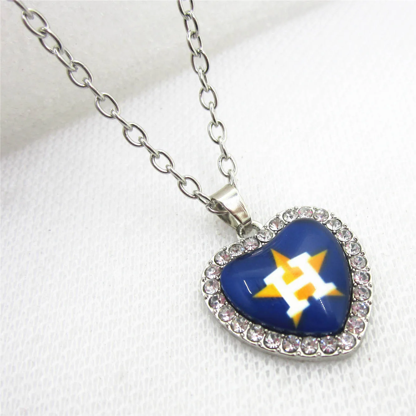 US Baseball Team Houston Dangle Charms DIY Necklace Earrings Bracelet Bangles Buttons Sports Jewelry Accessories
US Baseball Team Houston Dangle Charms DIY Necklace Earrings Bracelet Bangles Buttons Sports Jewelry Accessories