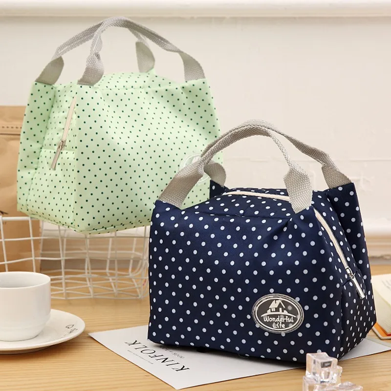 Fashion Simpl etriped Dot Portable Lunch box Bag Thermal Insulated Cold keep Food Safe Stripe warm Lunch bags For Girls Women 
Fashion Simpl etriped Dot Portable Lunch box Bag Thermal Insulated Cold keep Food Safe Stripe warm Lunch bags For Girls Women