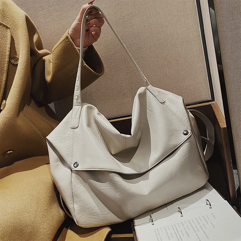 Large Capacity Tote Bags for Women Big Size Beige Messenger Bag All Match Leather Crossbody Handbag Ladies Designer Shoulder Bag
Large Capacity Tote Bags for Women Big Size Beige Messenger Bag All Match Leather Crossbody Handbag Ladies Designer Shoulder Bag