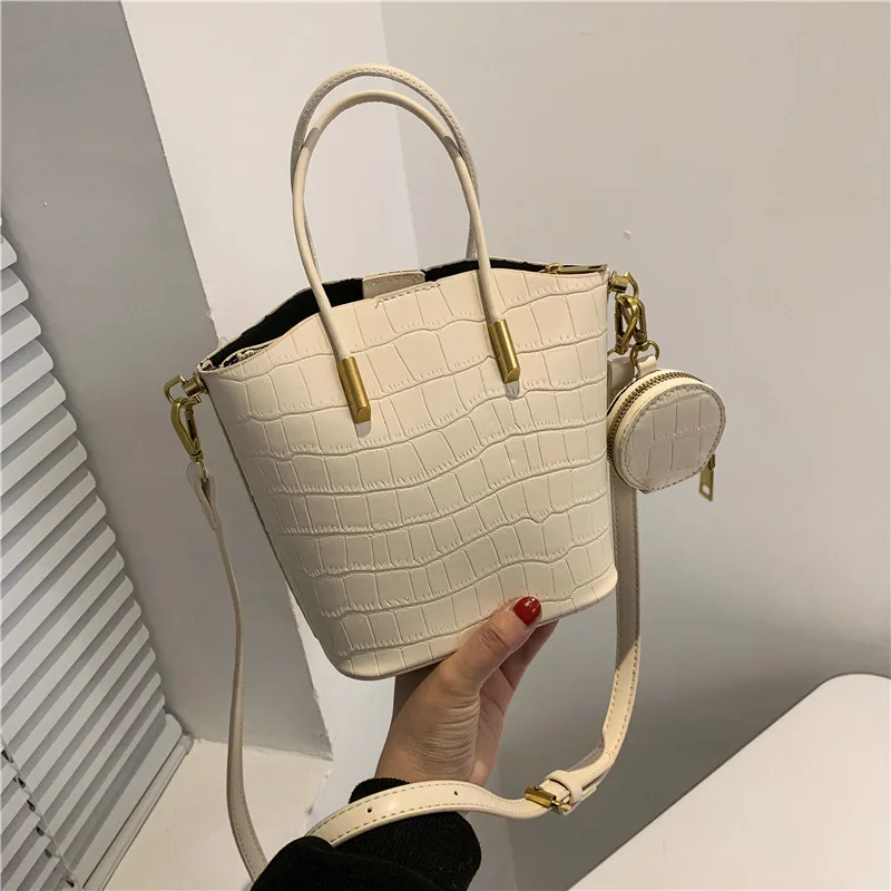 Vintage 2-piece Set Bucket Bag For Women Designer Handbags Luxury Pu Leather Shoulder Crossbody Bags Lady Composite Purses 
Vintage 2-piece Set Bucket Bag For Women Designer Handbags Luxury Pu Leather Shoulder Crossbody Bags Lady Composite Purses