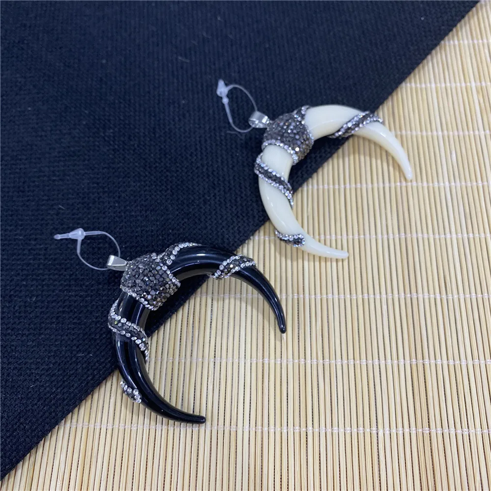 Moon Shape Pendant Natural Stone Resin Fashion Jewelry Set with Diamonds Making DIY Necklace Bracelet Accessories Size 55x55 mm
Moon Shape Pendant Natural Stone Resin Fashion Jewelry Set with Diamonds Making DIY Necklace Bracelet Accessories Size 55x55 mm