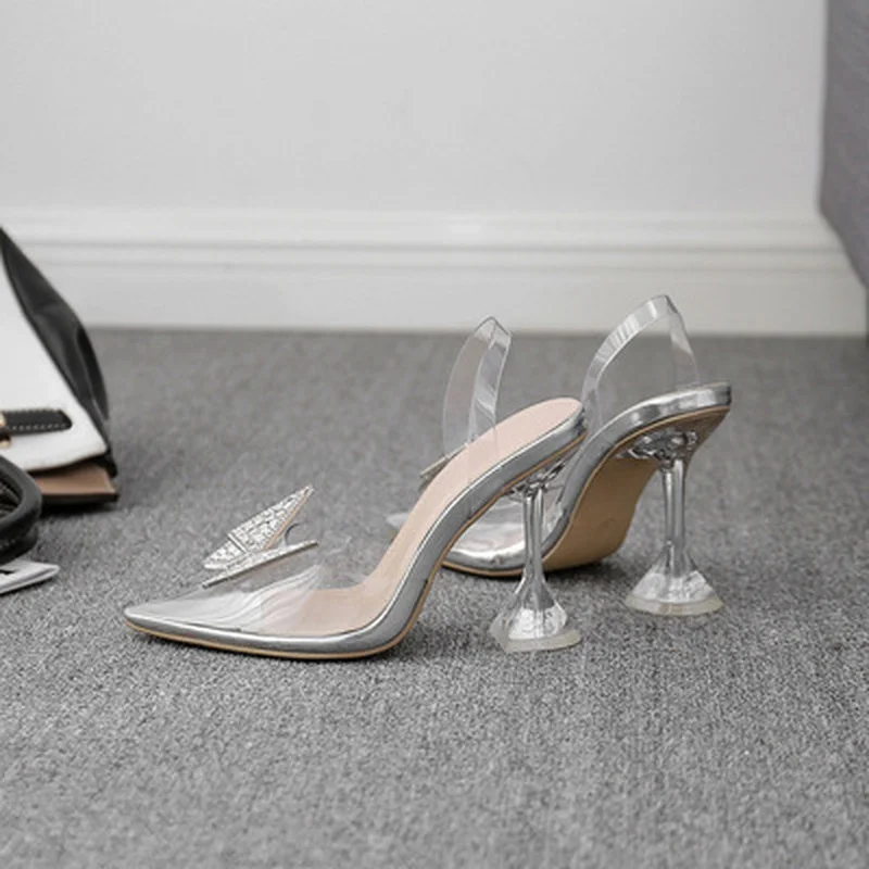 2021 New Pointed Transparent Sandals Women's Bun Water Drill Bow Wine Glass Heels women shoes high heels zapatos de mujer
2021 New Pointed Transparent Sandals Women's Bun Water Drill Bow Wine Glass Heels women shoes high heels zapatos de mujer