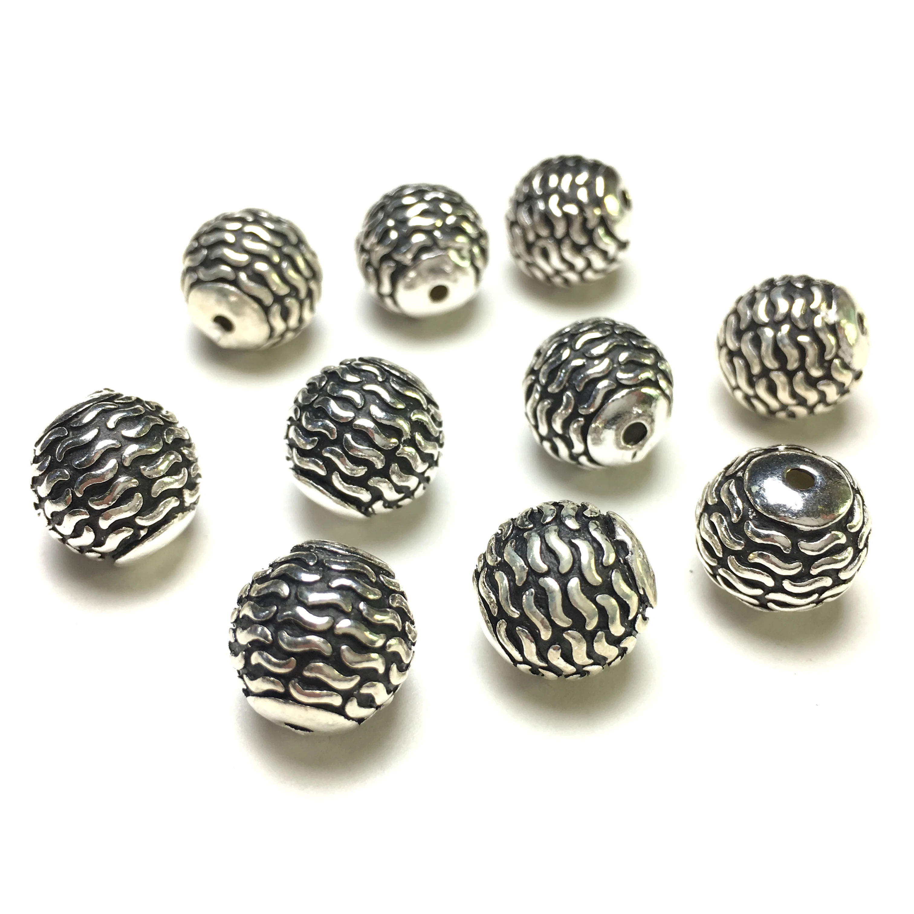 12x12mm10pcs 925 Sterling Silver Round Findings Loose Spacer Beads for Jewelry Making Charms DIY Bracelet Necklace Accessories
12x12mm10pcs 925 Sterling Silver Round Findings Loose Spacer Beads for Jewelry Making Charms DIY Bracelet Necklace Accessories