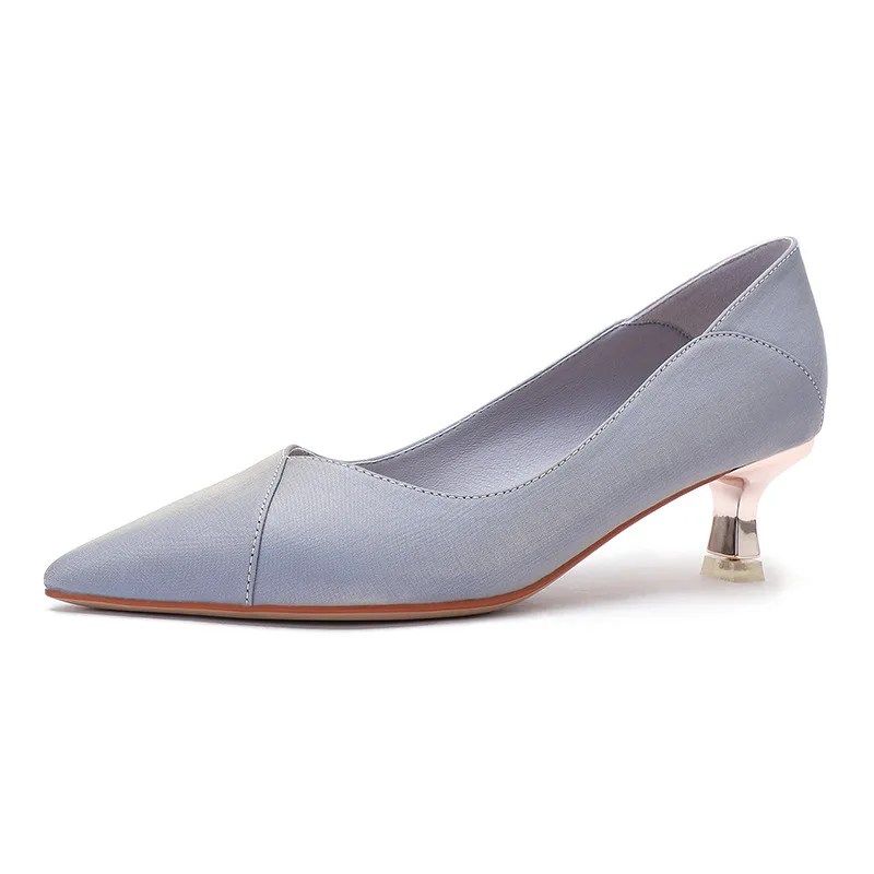 2021 Luxury New Women 4.5cm High Heels Pumps Office Ladies Designer White Blue Heel Prom Stiletto Dress Party Shoes P0114
2021 Luxury New Women 4.5cm High Heels Pumps Office Ladies Designer White Blue Heel Prom Stiletto Dress Party Shoes P0114