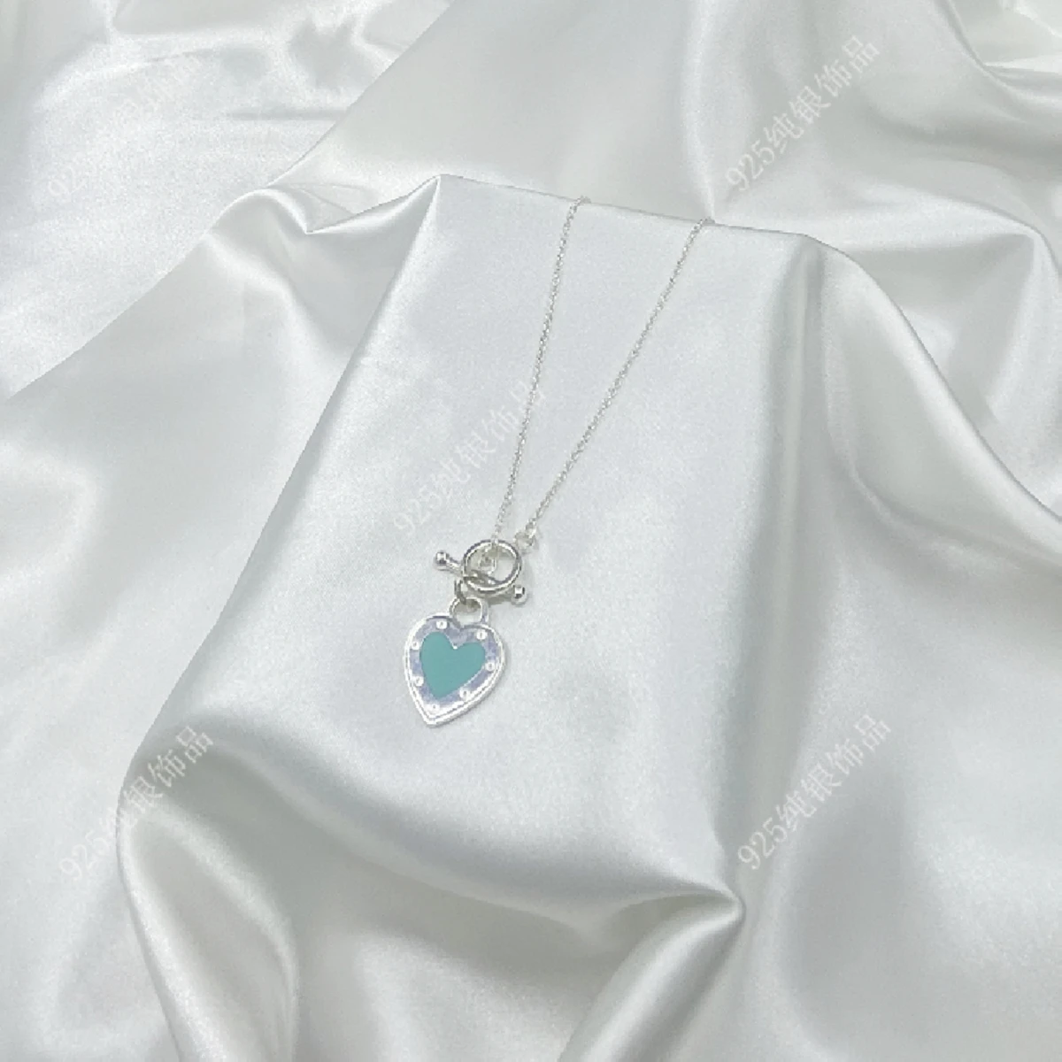 925 sterling silver tide of classic heart-shaped pendant necklace gift men and women
925 sterling silver tide of classic heart-shaped pendant necklace gift men and women