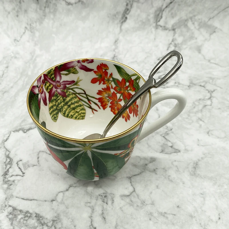 High Quality Bone China Luxury Pattern Ceramic Mug Embossed Pattern Coffee Mug 350ml Milk Water Juice Cup Creative Gift
High Quality Bone China Luxury Pattern Ceramic Mug Embossed Pattern Coffee Mug 350ml Milk Water Juice Cup Creative Gift
