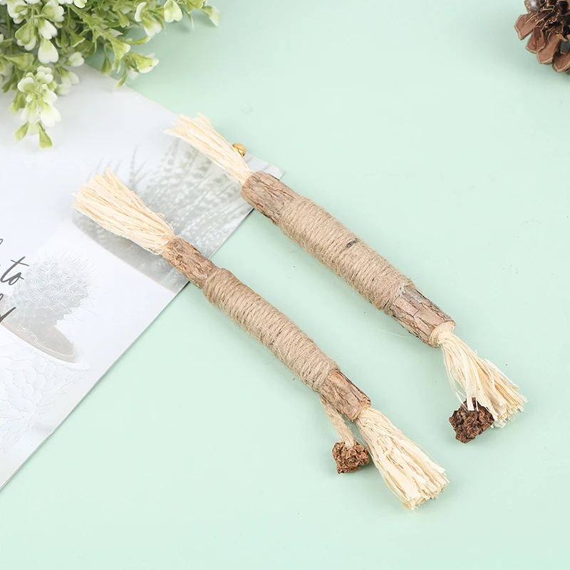Natural Catnip Pet Cat Molar Toothpaste Stick Pet Cleaning Teeth Matatabi Actinidia Fruit Silvervine Cat Snacks Sticks 20cm
Natural Catnip Pet Cat Molar Toothpaste Stick Pet Cleaning Teeth Matatabi Actinidia Fruit Silvervine Cat Snacks Sticks 20cm