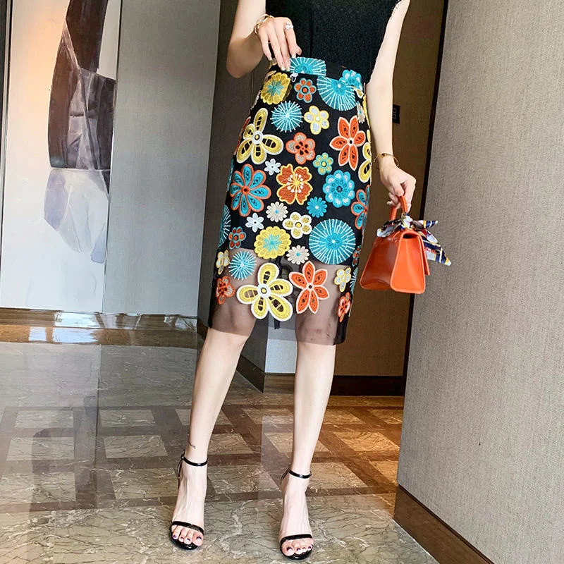 Летняя элегантная сетчатая юбка с вышивкой и высокой талией, облегающая черная юбка средней длины, женские юбки
Летняя элегантная сетчатая юбка с вышивкой и высокой талией, облегающая черная юбка средней длины, женские юбки