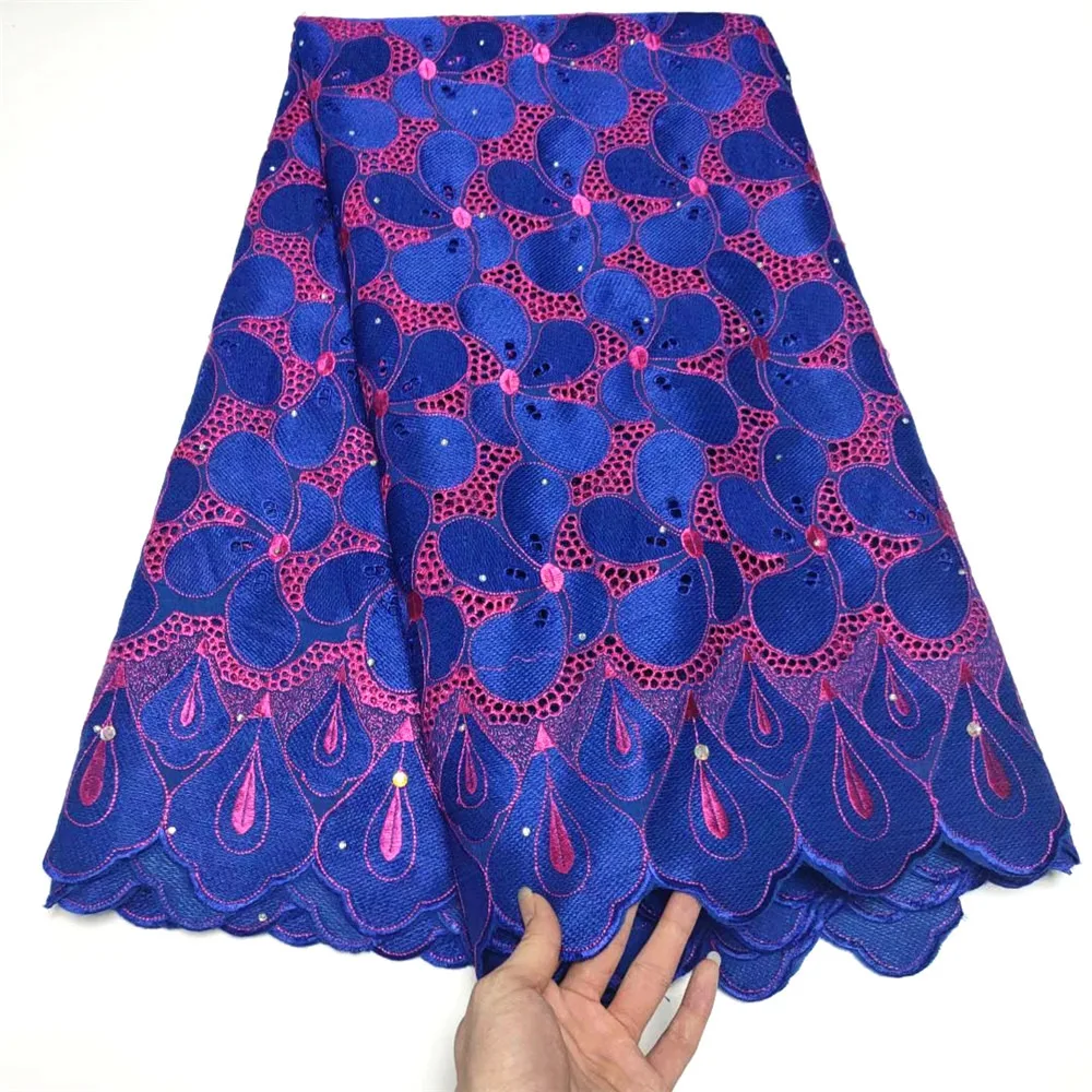 Вуаль из хлопка высокого качества, Африканское кружево 2021, вышивка, тяжелая швейцарская вуаль, кружево в Швейцарии для свадебного платья S884
Вуаль из хлопка высокого качества, Африканское кружево 2021, вышивка, тяжелая швейцарская вуаль, кружево в Швейцарии для свадебного платья S884