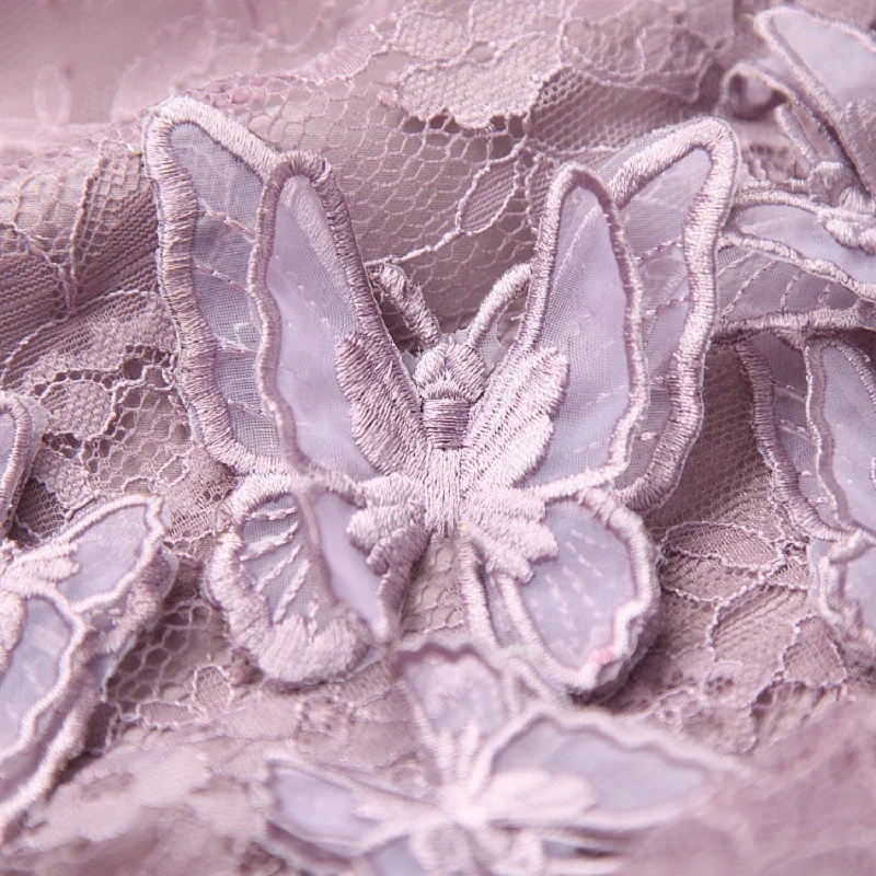 Latest Designer Skirt Suits 2020 Summer Women Butterfly Embroidery Lace Tops+Beading Button Deco Knee-Length Pencil Skirt Sets
Latest Designer Skirt Suits 2020 Summer Women Butterfly Embroidery Lace Tops+Beading Button Deco Knee-Length Pencil Skirt Sets