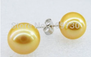 AAA+ 9.8mm Golden Yellow Round South Sea Pearl Stud Earring
AAA+ 9.8mm Golden Yellow Round South Sea Pearl Stud Earring