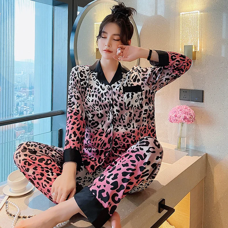 

Leopard Loungewear Women Two Pieces Pajamas Set Casual Sleepwear Pyjamas Soft Nightgown Satin Home Clothes Spring New Pijamas