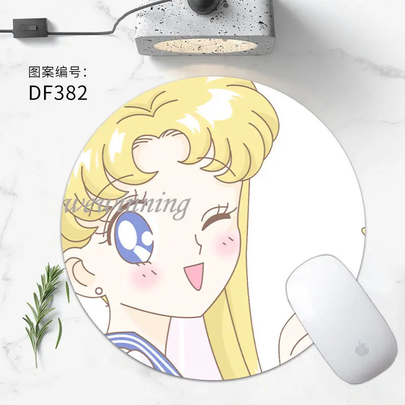 Mouse Pad Cute Girl Art Ins Style Creative Keyboard Mat Non-Slip Natural Rubber Gaming Mouse Pad Cartoon
Mouse Pad Cute Girl Art Ins Style Creative Keyboard Mat Non-Slip Natural Rubber Gaming Mouse Pad Cartoon