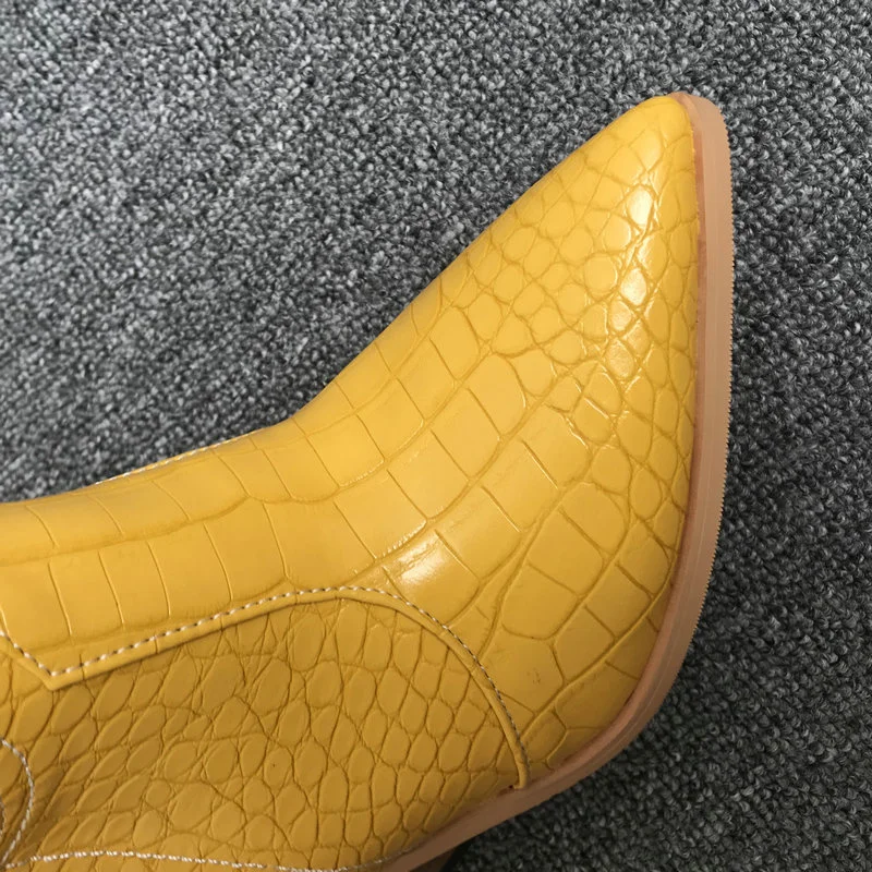 Clearance-Sale Pointed Toe Ankle Boots for Women Autumn Winter Western Cowboy Boots Women Wedge High Heel Boots
Clearance-Sale Pointed Toe Ankle Boots for Women Autumn Winter Western Cowboy Boots Women Wedge High Heel Boots