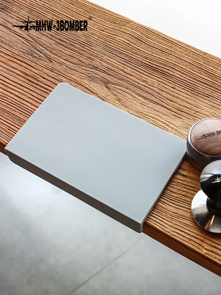 Barista Silicone Coffee Tamper Holder Powder Pad Kitchen Table Side Pad Antiskid Coffee Tamper Bar Mat Waterproof Placemat
Barista Silicone Coffee Tamper Holder Powder Pad Kitchen Table Side Pad Antiskid Coffee Tamper Bar Mat Waterproof Placemat