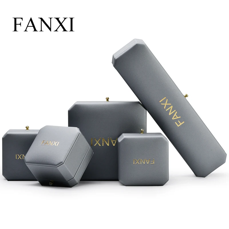 Oirlv Jewelry Box Necklace Box Ring Packing Box Case Earring Storage Box PU Leather Gift Box for Wedding Packaging Boxs Bracelet
Oirlv Jewelry Box Necklace Box Ring Packing Box Case Earring Storage Box PU Leather Gift Box for Wedding Packaging Boxs Bracelet