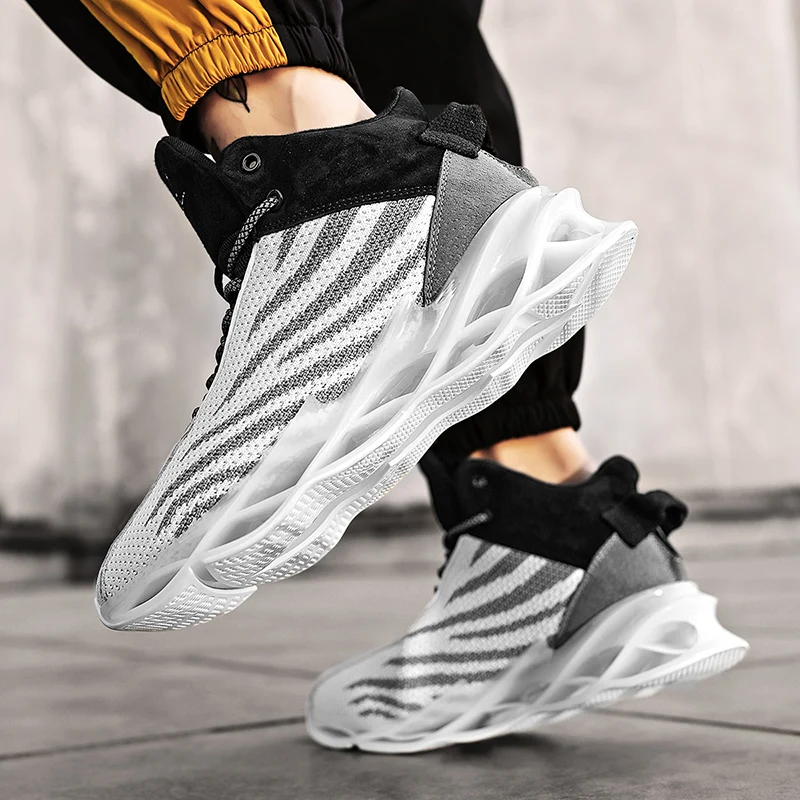 2021 New Trend Blade Sports Shoes Men's Vulcanize Shoes Men Casual Male Sneakers Zapatos De Mujer Hombre Plus Size 46 Zapatillas
2021 New Trend Blade Sports Shoes Men's Vulcanize Shoes Men Casual Male Sneakers Zapatos De Mujer Hombre Plus Size 46 Zapatillas
