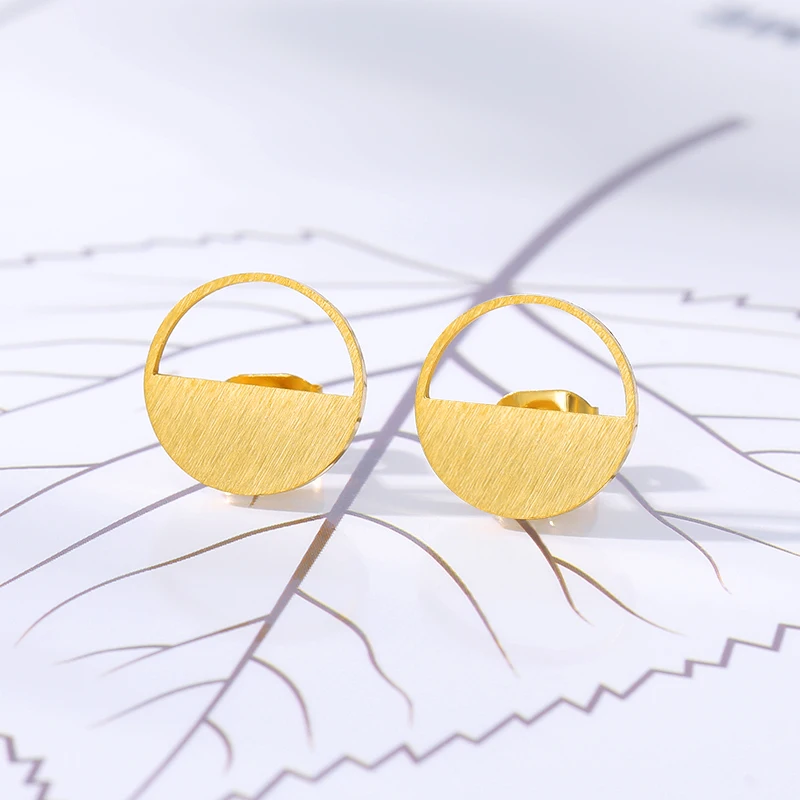 Stainless Steel Simple Round Earrings For Women Fashion Jewelry Cut Out Half Circle Stud Earring Childern's Gifts
Stainless Steel Simple Round Earrings For Women Fashion Jewelry Cut Out Half Circle Stud Earring Childern's Gifts