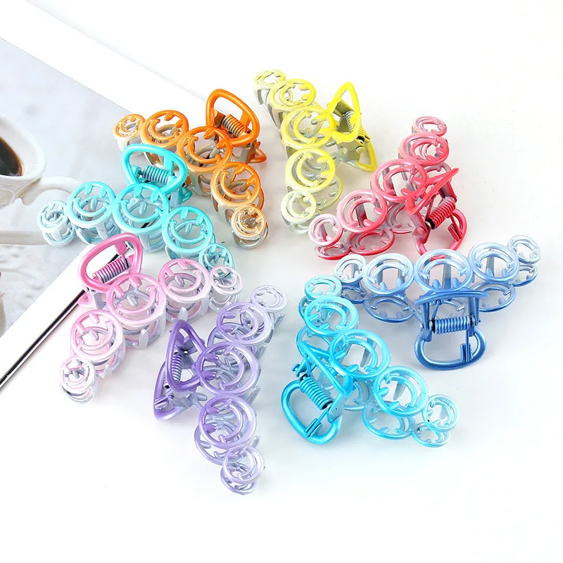2021 New Metal Gripping Clip Gradient Color Smiley Face Hairpin Cartoon Cute Girl Headdress Women Fashion Hair Accessories
2021 New Metal Gripping Clip Gradient Color Smiley Face Hairpin Cartoon Cute Girl Headdress Women Fashion Hair Accessories