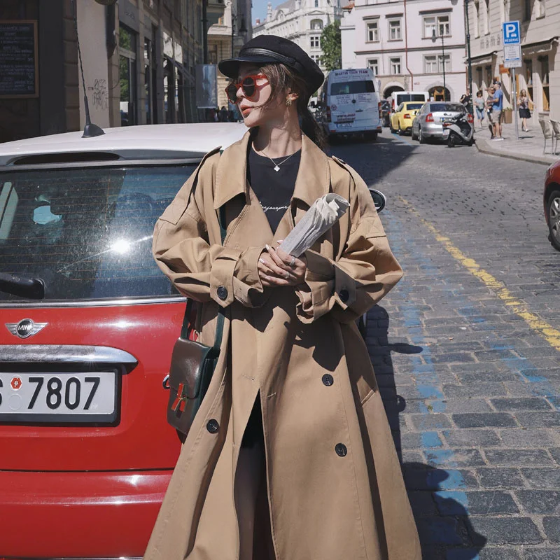 Fashion Korean Style Oversized Women's Trench Coat Double-Breasted Long with Belt Office Lady Windbreaker Spring Autumn Cloak
Fashion Korean Style Oversized Women's Trench Coat Double-Breasted Long with Belt Office Lady Windbreaker Spring Autumn Cloak