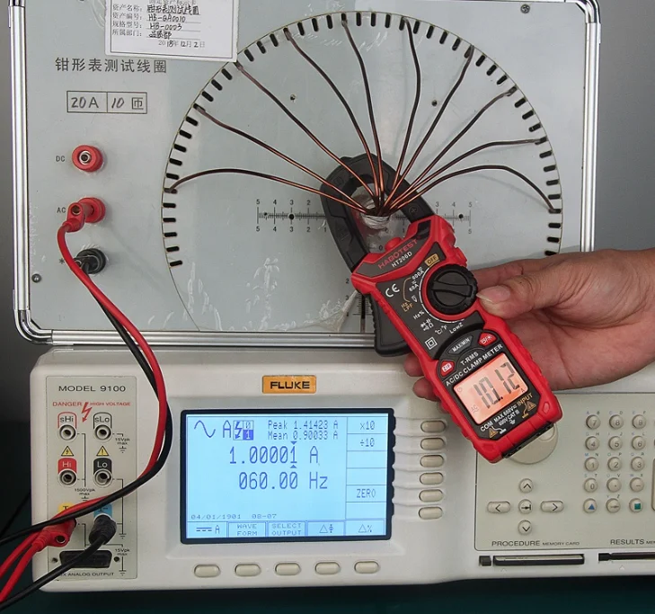 2020 Hit AC DC 600V 600A Ohm Hz Temperature Digital Clamp Meter multimeter Capacitance Pliers Ammeter with CE ROHS 
2020 Hit AC DC 600V 600A Ohm Hz Temperature Digital Clamp Meter multimeter Capacitance Pliers Ammeter with CE ROHS